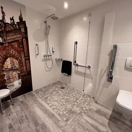 Отель Ambiente 4*